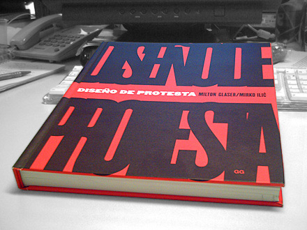 libro_protesta.jpg